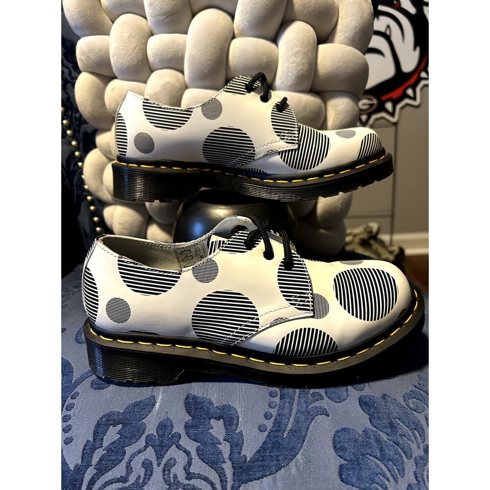 Dr Martens Black and White Polka Dot Oxford size 6/EU 37 NWOT